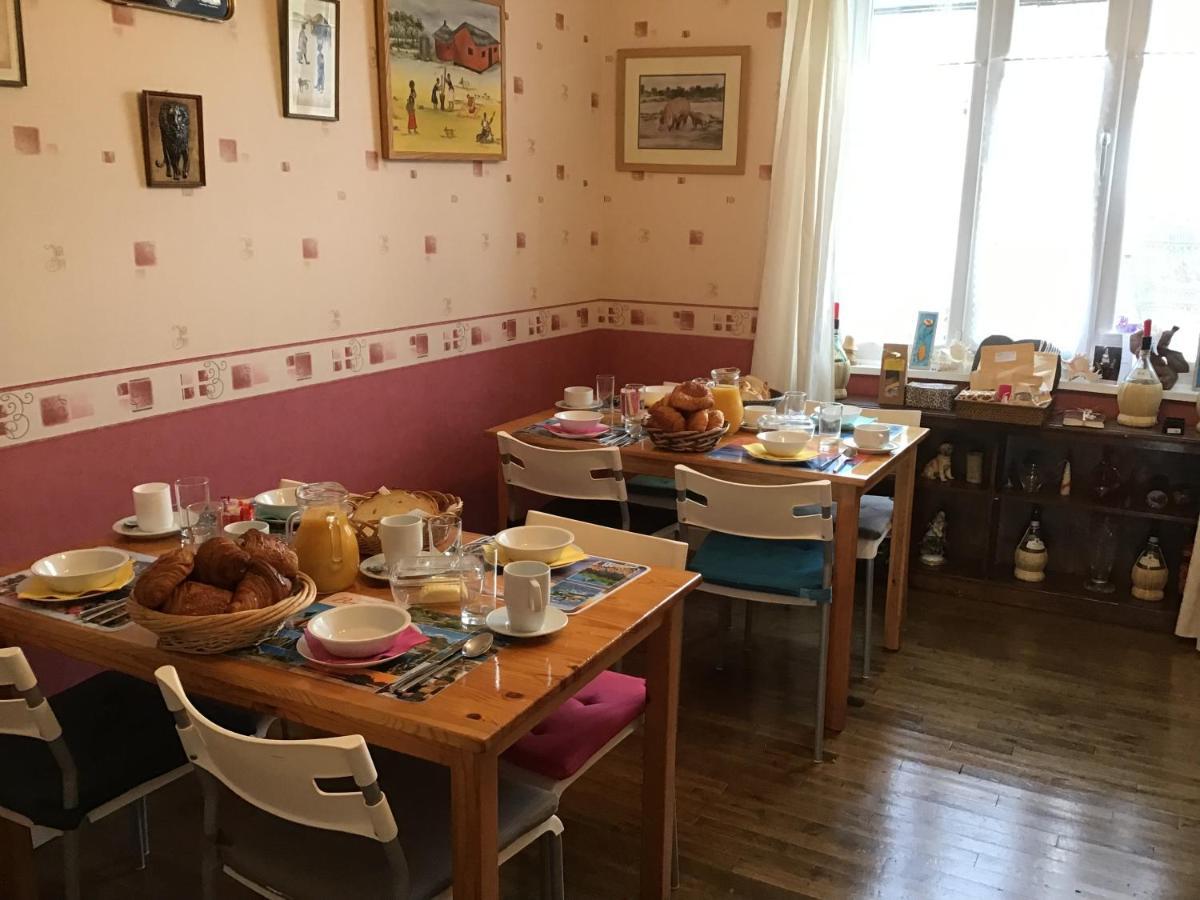 Bed and Breakfast Webb'S Of Glomel Екстер'єр фото