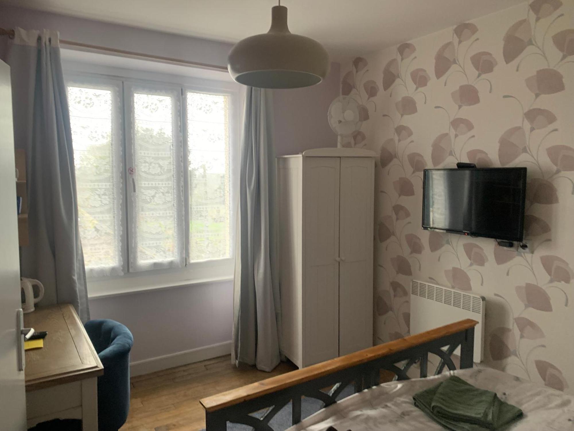 Bed and Breakfast Webb'S Of Glomel Екстер'єр фото