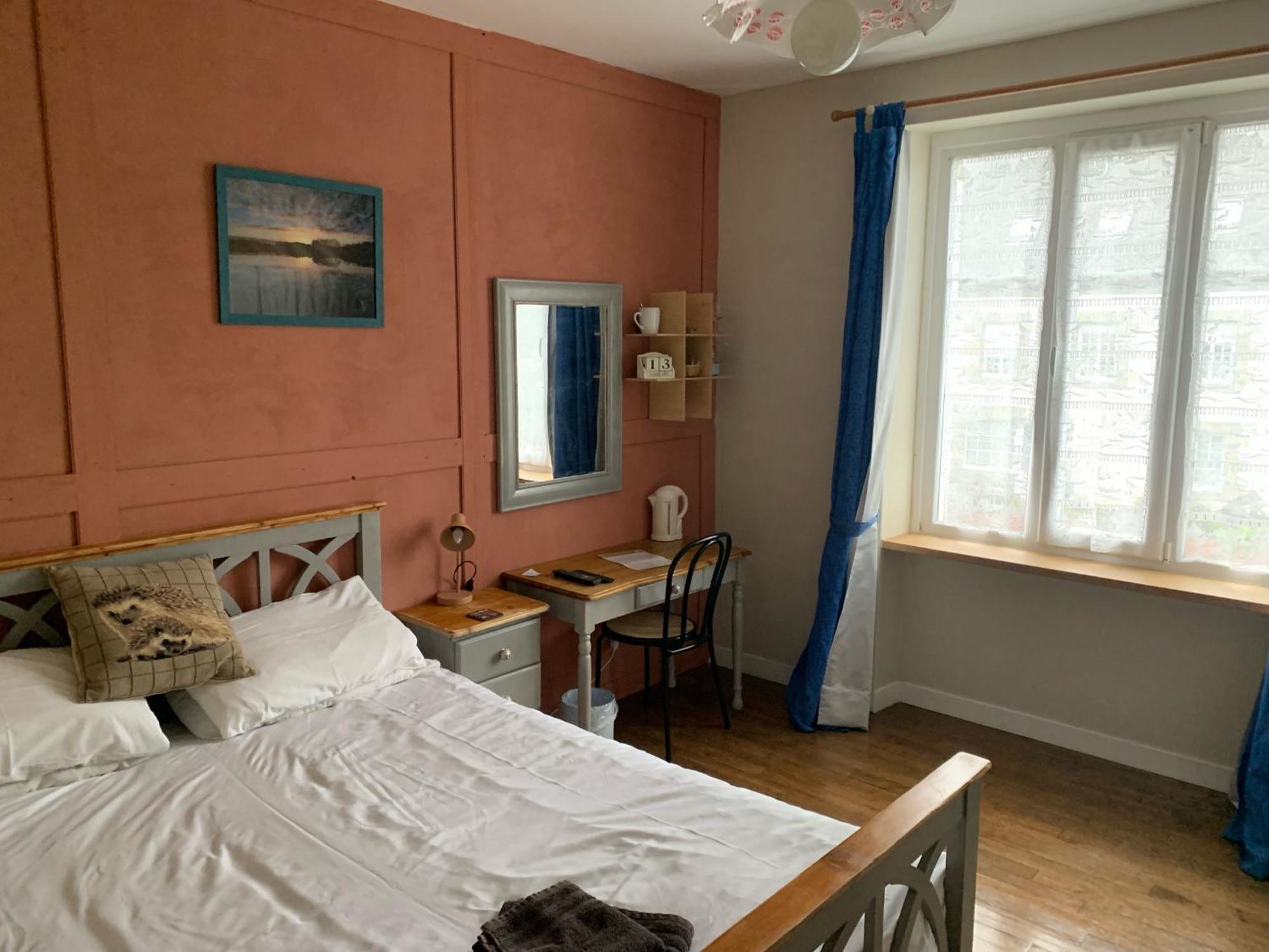 Bed and Breakfast Webb'S Of Glomel Екстер'єр фото
